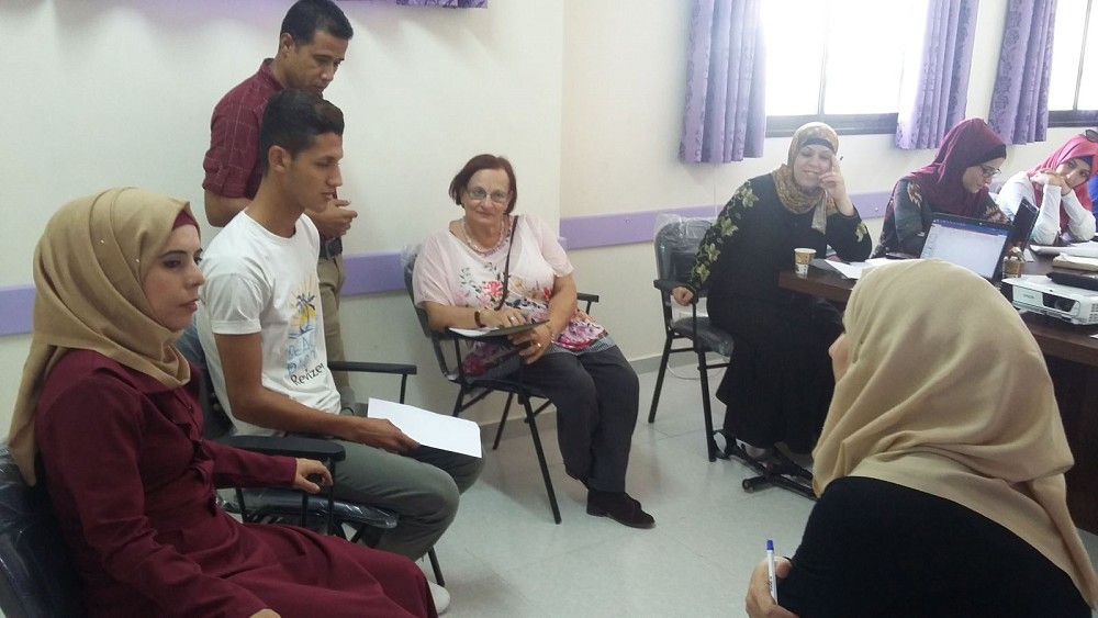 Training for volunteers/rehabilitation specialists in Gaza.